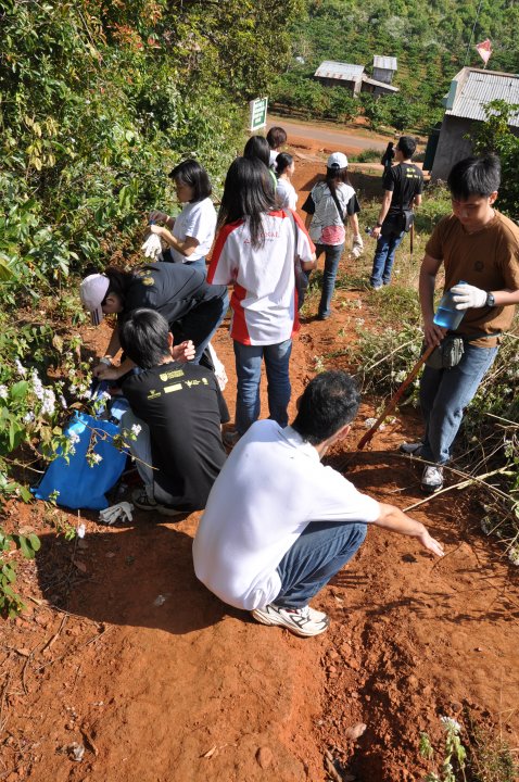 25392_111871275498062_5528470_n