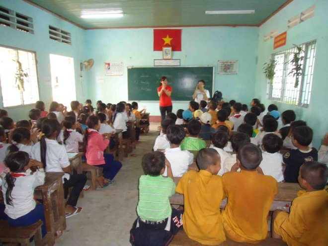 281454_10150343957660977_688454_n