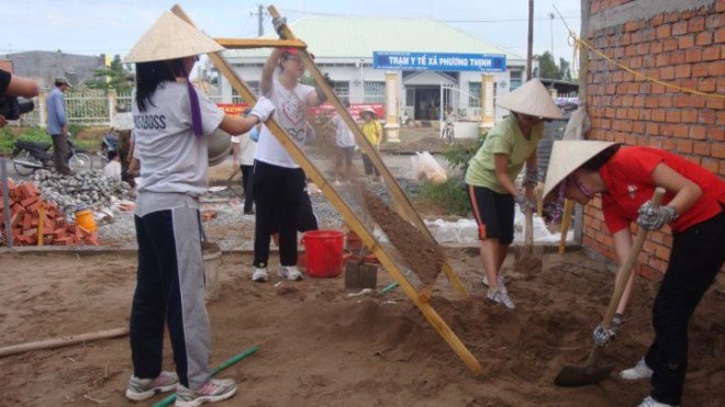 602688_530934720258380_98945386_n