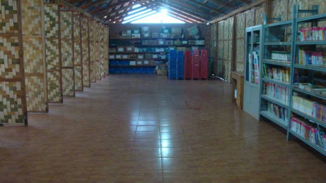 10153126_356952674443594_864453211_n